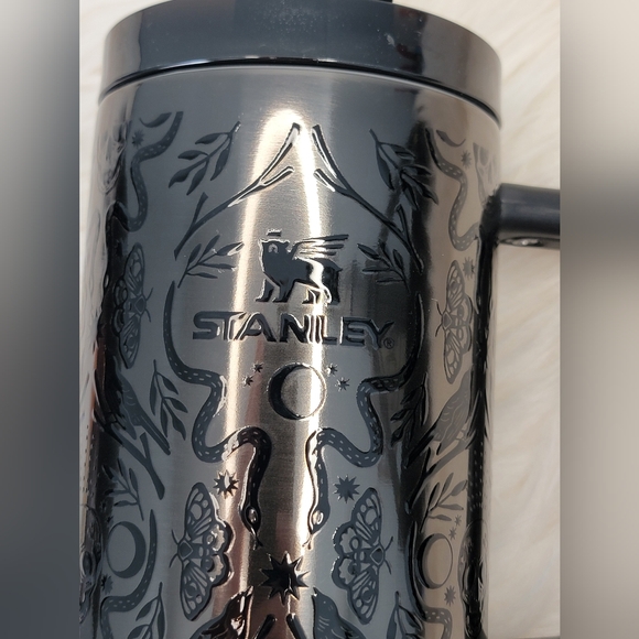 Stanley Halloween Damask LIMITED EDITION 40oz. - Picture 4 of 9